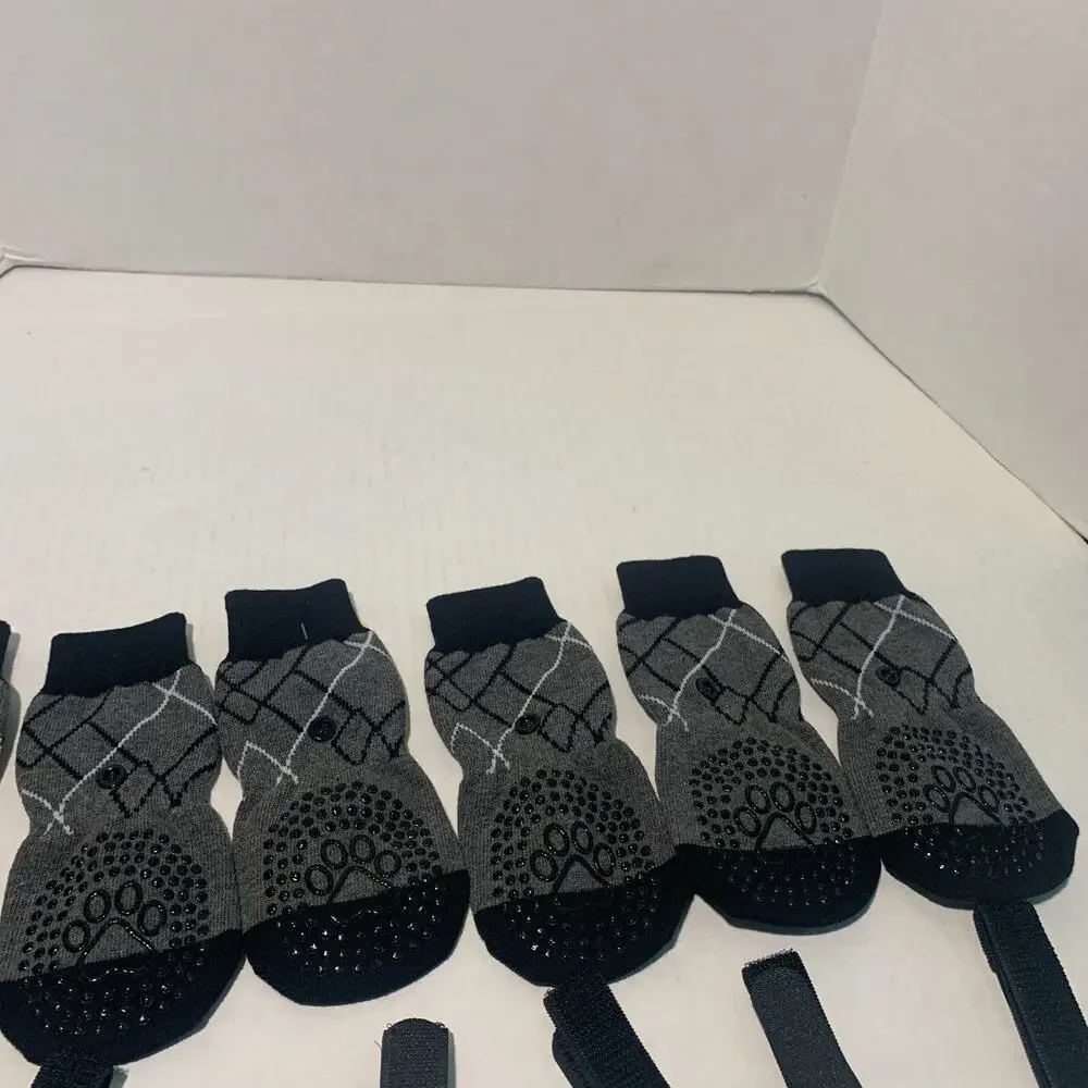 BEAUTYZOO Lot Of 3 Anti-Slip Dog Socks With Grips Traction Control